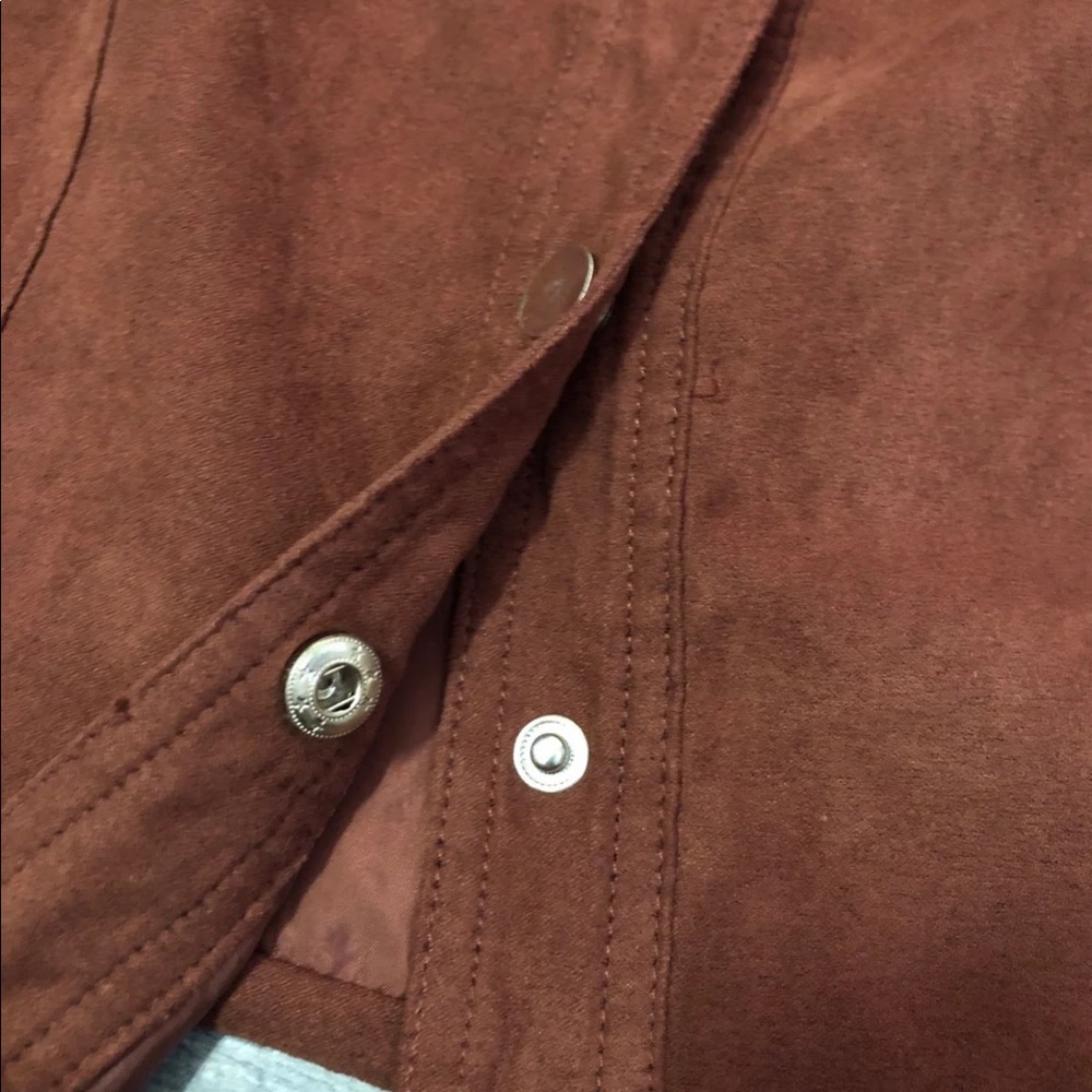 Mini Skirt - Picture 4 of 4